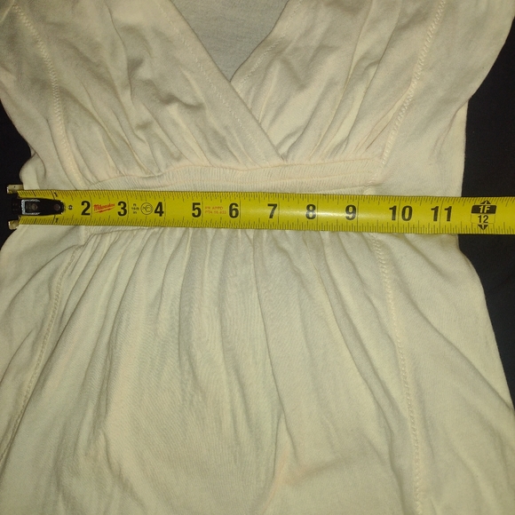 Old Navy top - Picture 4 of 7